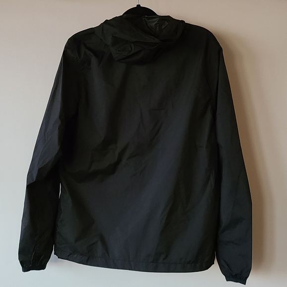 Dagup Packable Water-Resistant Windbreaker - Picture 2 of 3
